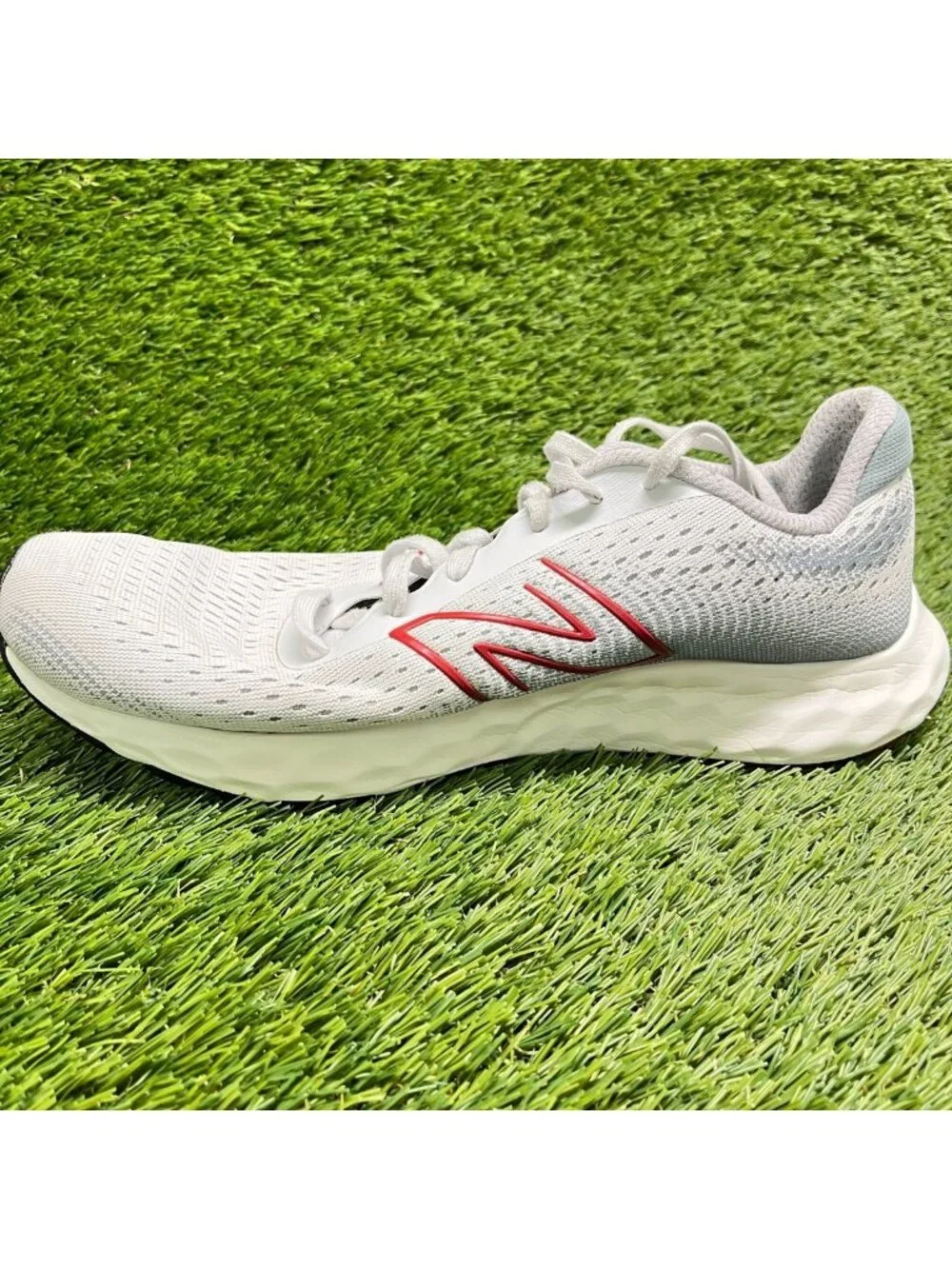 New Balance 520 v8 Mens Size 10.5 Gray Red White Athletic Running Shoes Sneakers